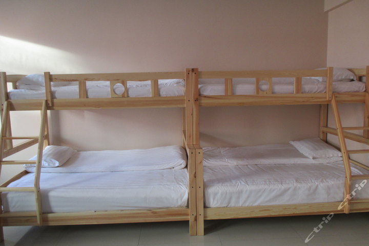 锡林浩特卡萨布-五人间