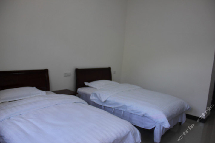 张家界金鞭溪客栈-促销双人房