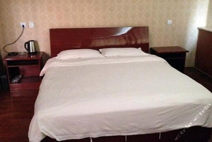 库尔勒轮台县金胡杨宾馆团购-原价178元-团购仅售108元,巴音郭楞酒店