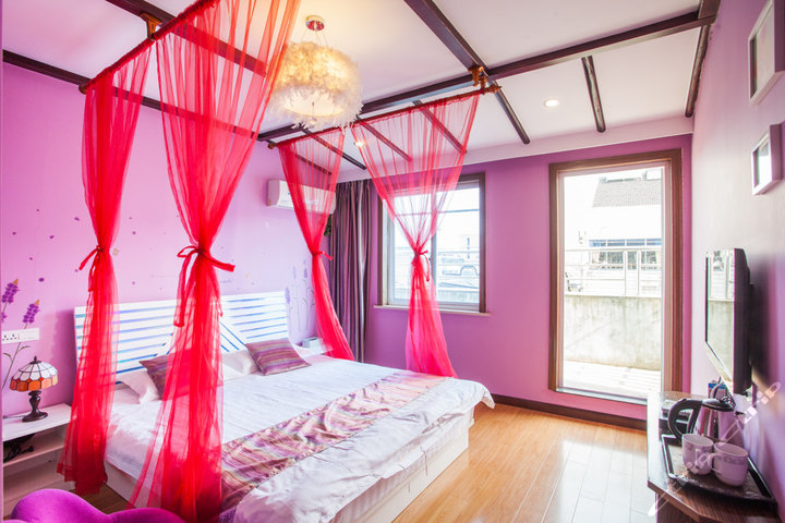 乌镇时光小镇主题客栈-紫夜迷情公主房(预付)