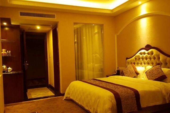 乐山夏威意酒店