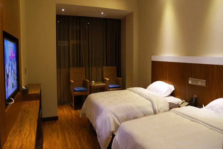 河口亚洲主题酒店(高级双人房)