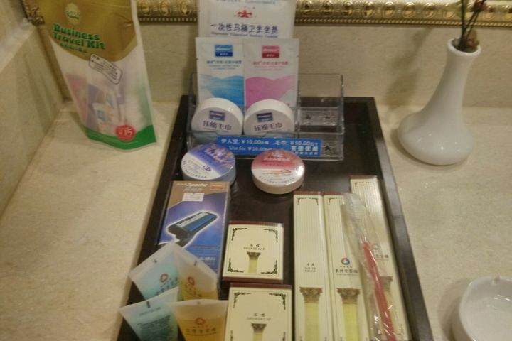 丰都莱特贵宾楼-标准双床间[双早]