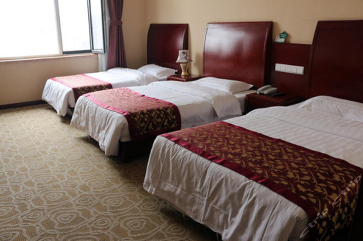 平遥陶源丰商务酒店