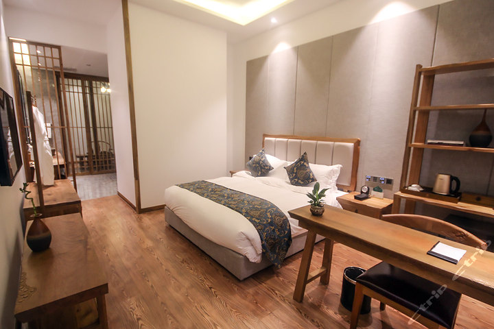 成都安悦.原舍精品主题酒店-禅境大床房(无窗)[双早]