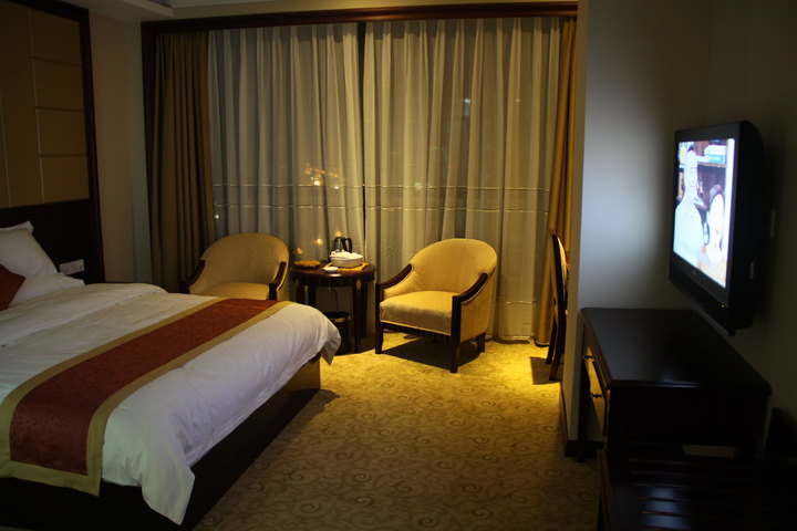 安溪华侨大酒店-豪华单人房