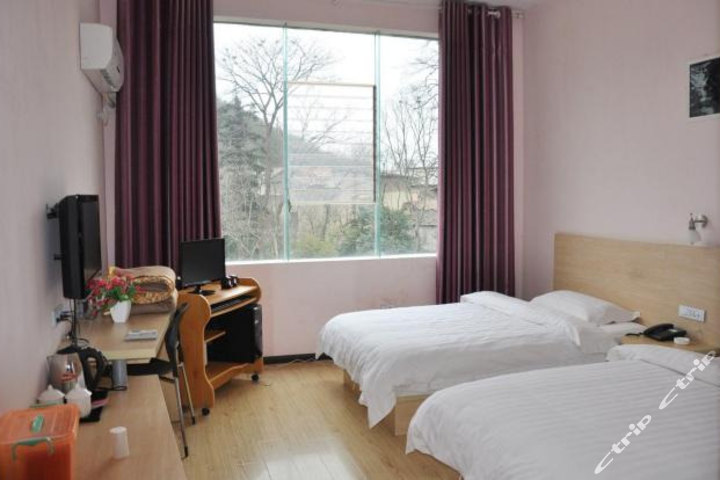 安顺平坝星期8酒店