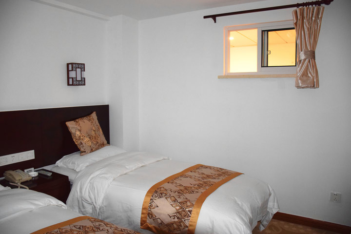 黄山光明顶山庄