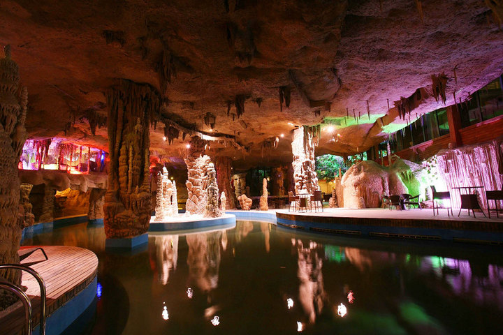 北京顺景温泉贵宾会-贵宾会豪华房(无窗)(特惠)(双人入住)[双早]