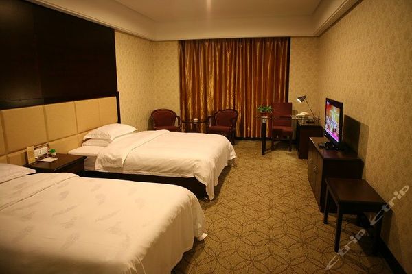 泰山门票+泰山山顶住宿