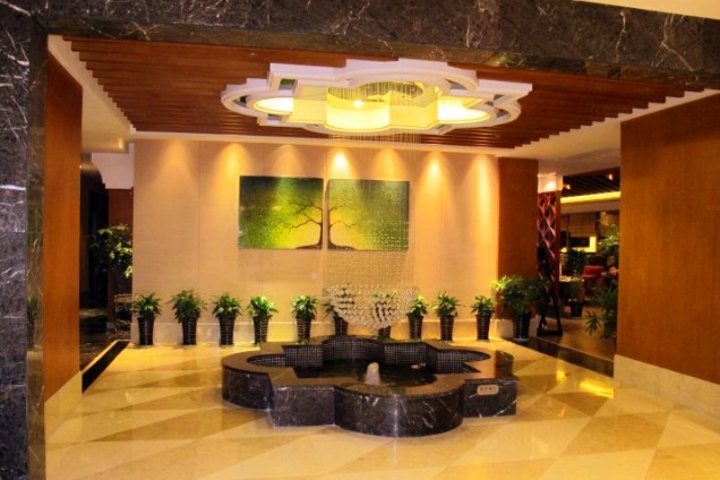 成都巨人树酒店