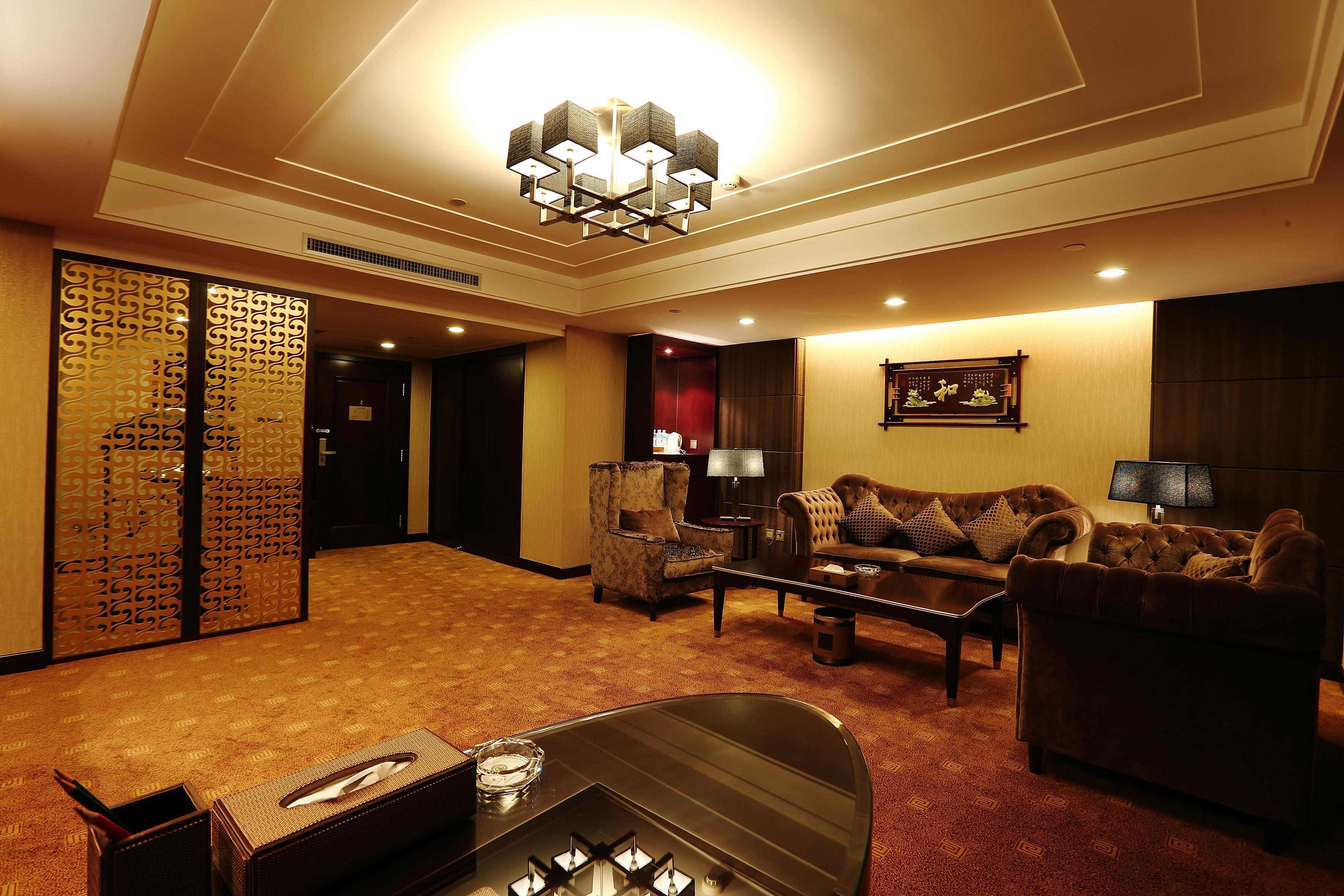 辽阳宾馆-豪华商务套房(预付)