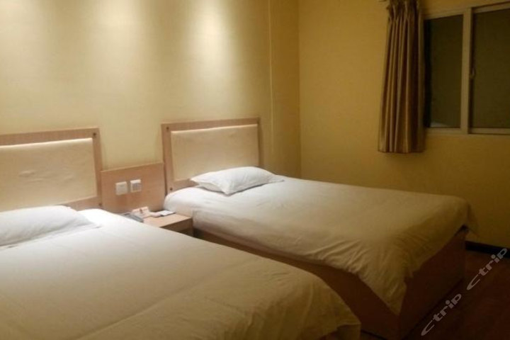 速8酒店葫芦岛火车站广场店