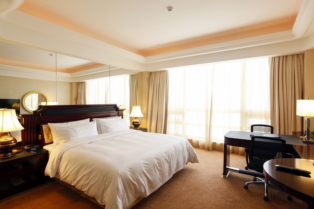 合肥白金汉爵大酒店(标准单人间h/标准双人间e)   