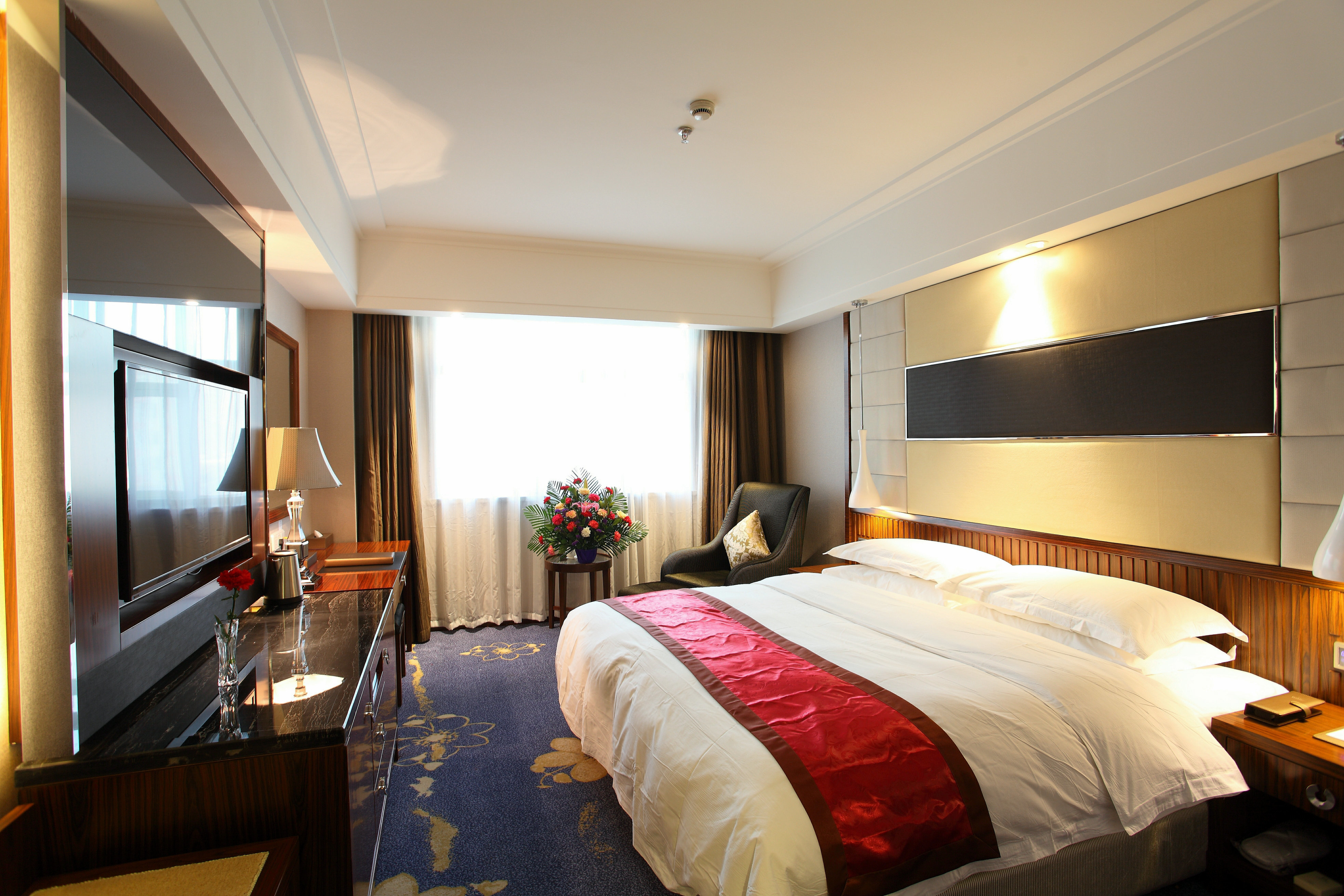 青海兴鼎安大酒店-豪华客房