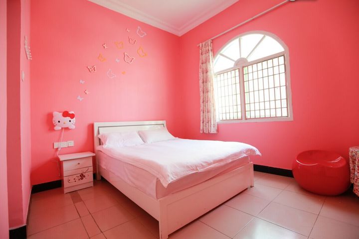 厦门壹佰号家庭旅馆-hellokitty大床房(限时特惠)(双人入住)[无早]