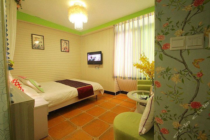 厦门燕子坞客栈-舒适大床房