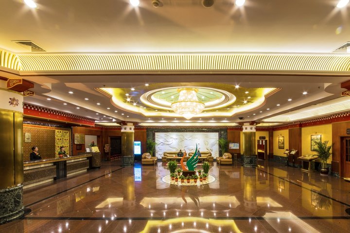 九寨沟千鹤国际大酒店-豪华双床房 九寨沟到成都包车