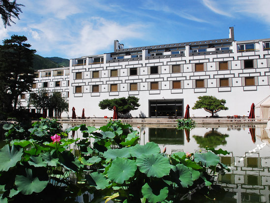 选择香山饭店的理由:环境超一流……-北京香山饭店选择香山饭店的理由