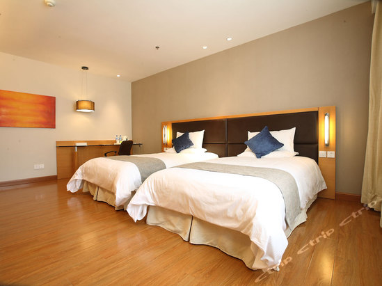 云南南路297号汉庭全季酒店上海淮海路店