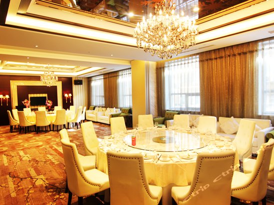 沈阳七宝山饭店