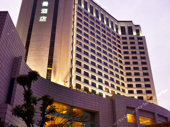 东莞君源铂尔曼酒店