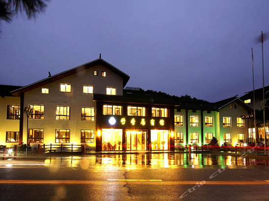 金沙路20号舟山普陀山竹香居宾馆