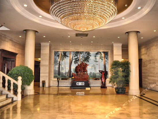 人民大街80号(长春春谊宾馆)