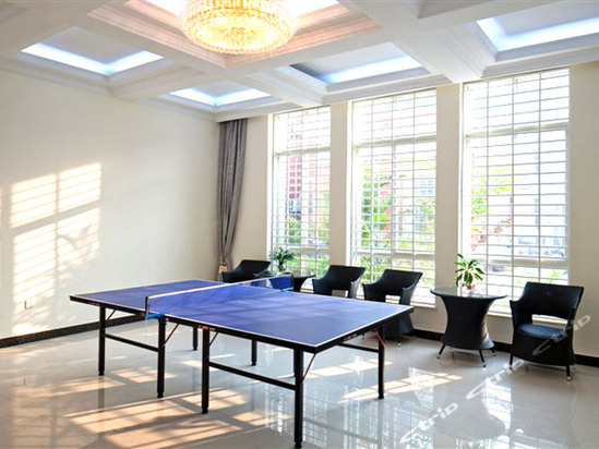 乒乓球室