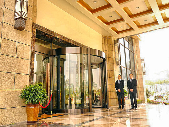 高攀东路6号(成都九天国际大酒店)