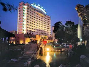 Picturesque Hotel