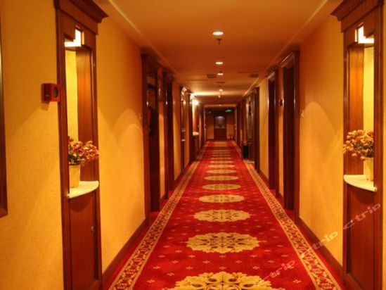 日照山孚大酒店