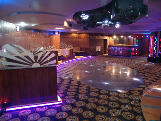 新夜总会大厅