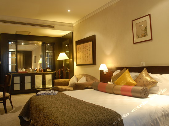 浦东新区潍坊路328号(上海嘉瑞酒店)