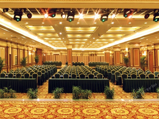 朝阳路63号(南宁凤凰宾馆)