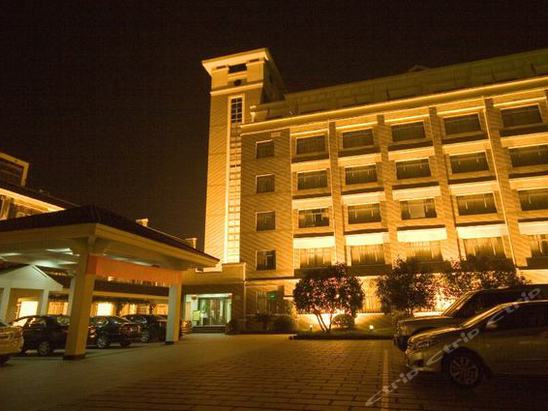 青阳县西峰路29号(九华山西峰山庄)