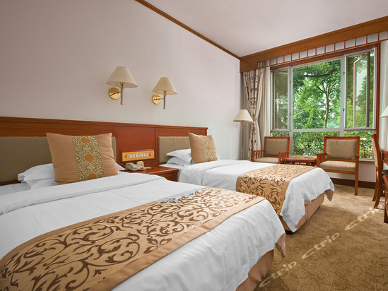 南山路清波桥河下6号(杭州柳莺宾馆)