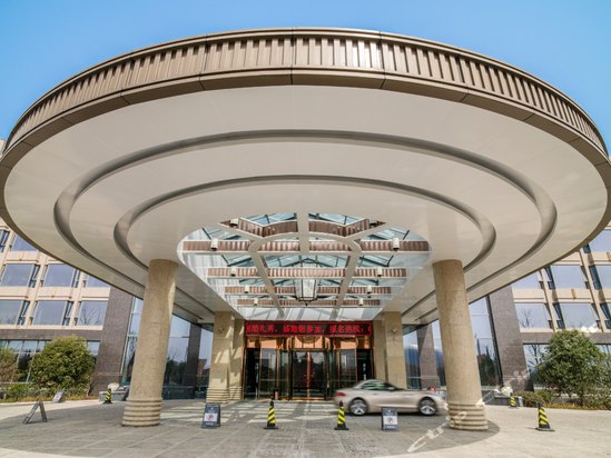 六安曙光铂尊酒店