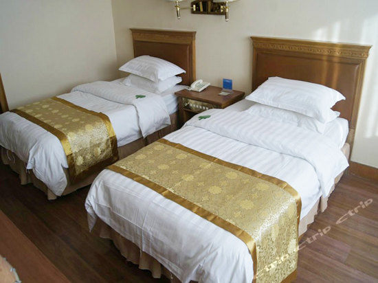 环翠区环海路15号(威海电子宾馆)