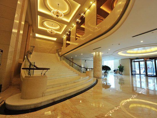 千佛山路6号山大学府连锁酒店济南学府大酒店