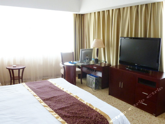 胶南德泰大酒店