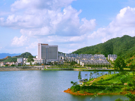 阳春东湖国际大酒店