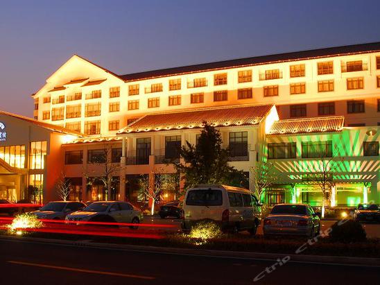 hotels near nanyang square,taicang