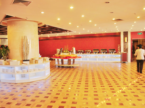 海曲东路288号(日照君临天下大酒店)