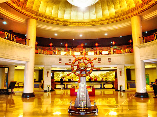 长春富贵大饭店是一家集餐饮,客房,康乐为一体的涉外商务酒店.