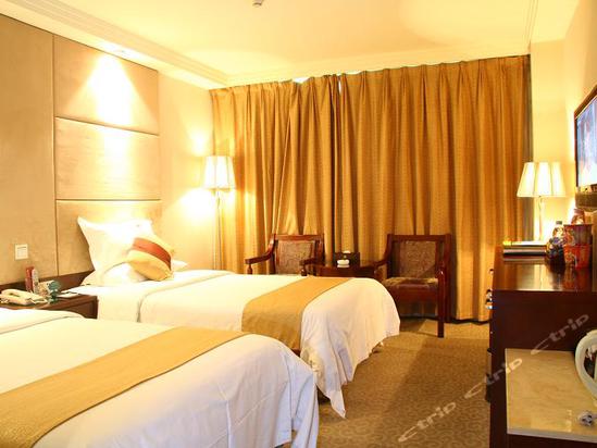 贵州省贵阳市云岩区狮峰路85号,浙江大酒店的地址:贵州省贵阳市云岩区