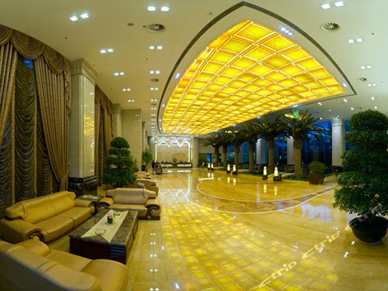 昆明云安会都酒店 - 城市吧街景地图
