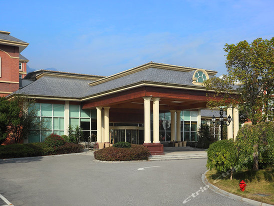 庐山东林假日酒店