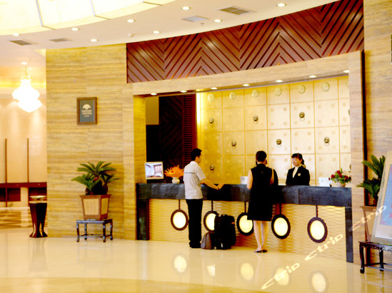 青海华辰大酒店