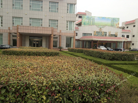 东昌西路119号(聊城东昌宾馆)